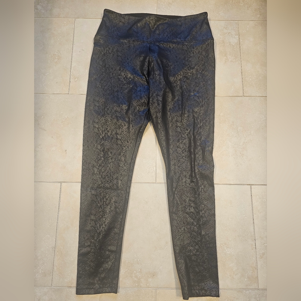 Vera Wang Faux Leather Legging